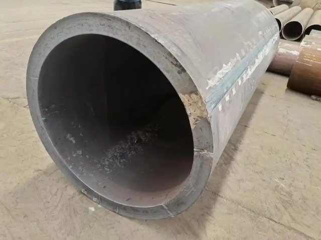 班戈30CrMo大口径无缝钢管